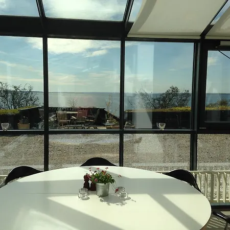 Hotel Kaløvig Center 3*