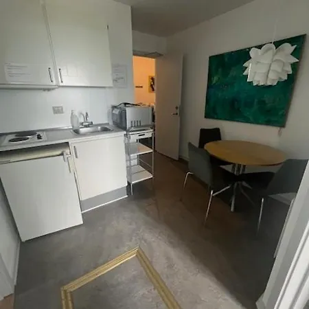 Kalovig Center ホテル