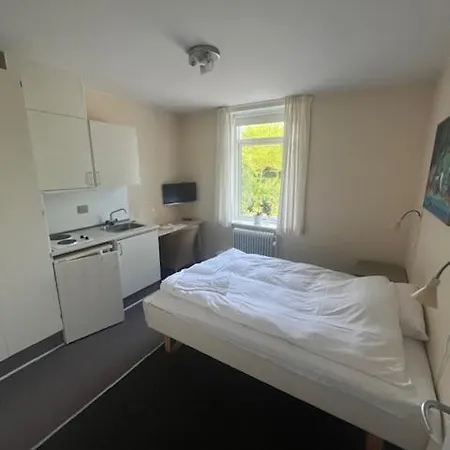 Kalovig Center ホテル