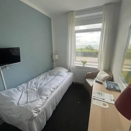 Kalovig Center ホテル 3*