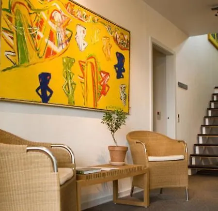 Kalovig Center ホテル Rønde