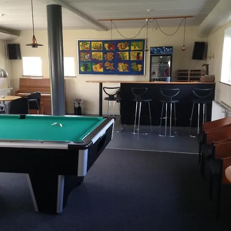 ホテル Kalovig Center 3*